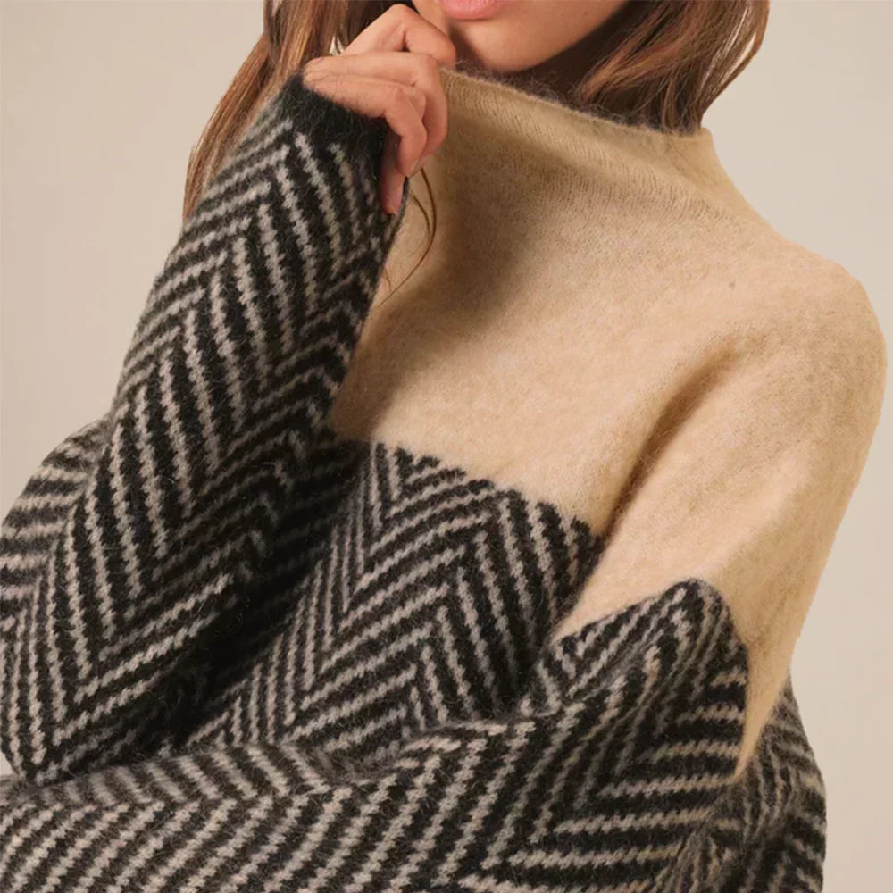 Eva - Fischgrät-Strickpullover