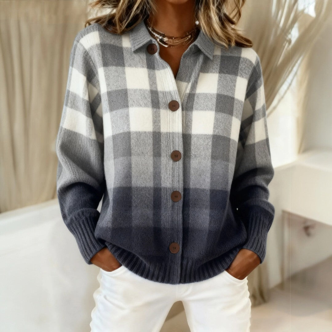 MARTA – Weicher Pullover mit Farbverlaufsmuster