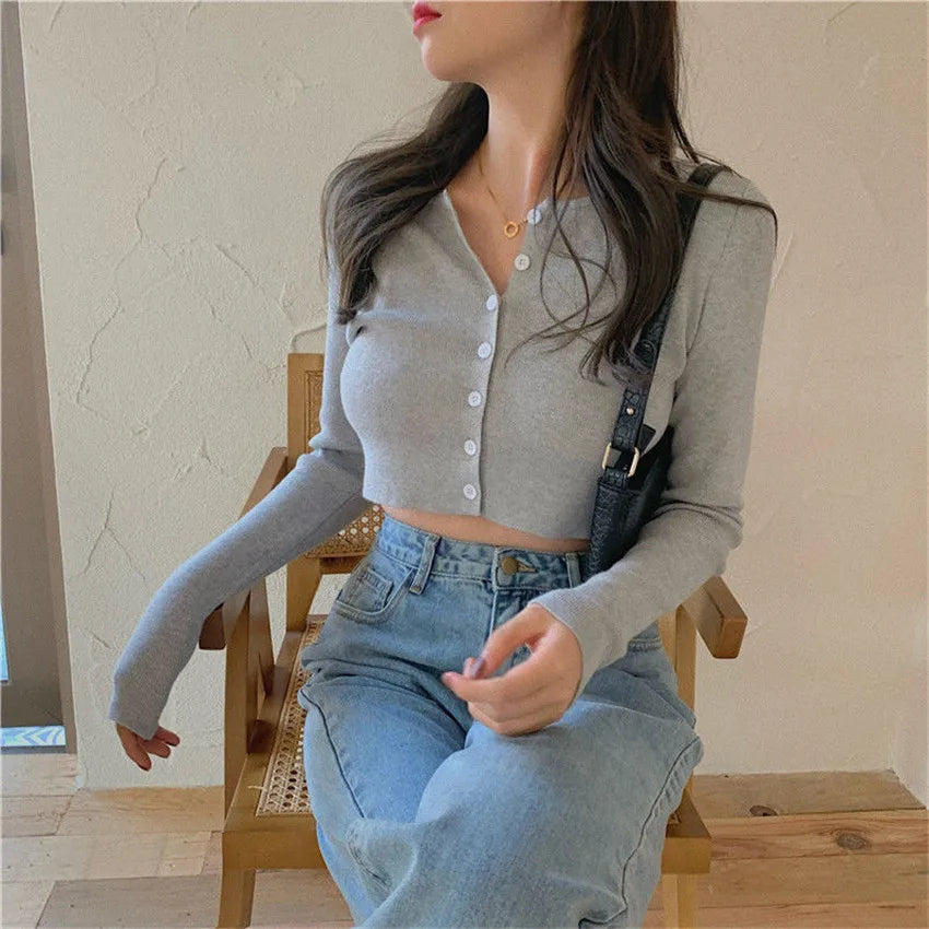 Erika | Crop-Top-Pullover mit Knöpfen