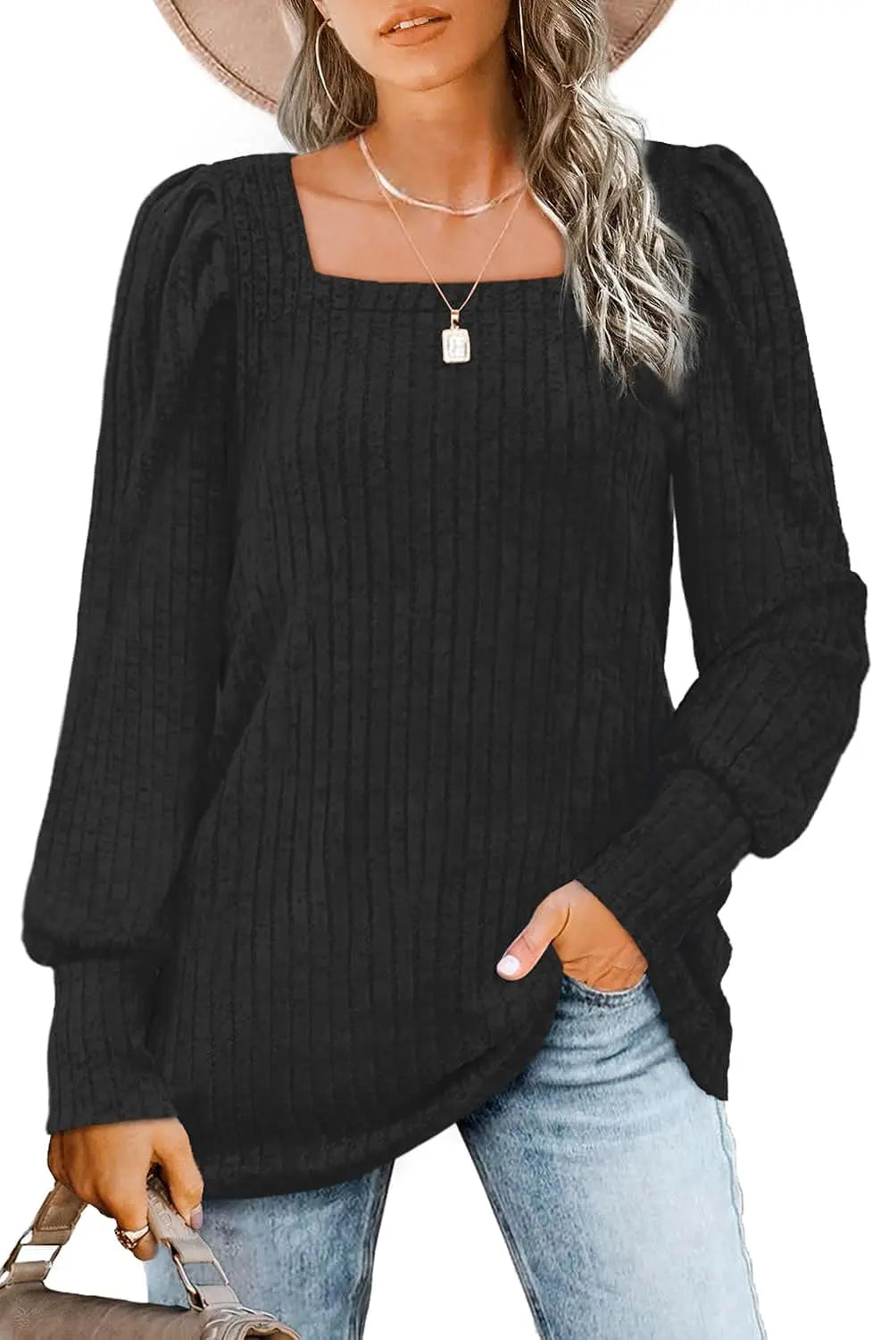 Britta | Lässiger Pullover mit Quadrat-Ausschnitt